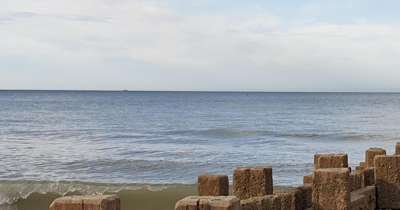 Tranquillity Sea Side Caravan Apartamento Trimingham Exterior foto