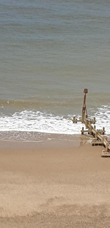 Tranquillity Sea Side Caravan Apartamento Trimingham Exterior foto